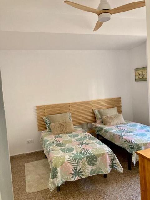 Piles Playa Beach Apartment Extérieur photo